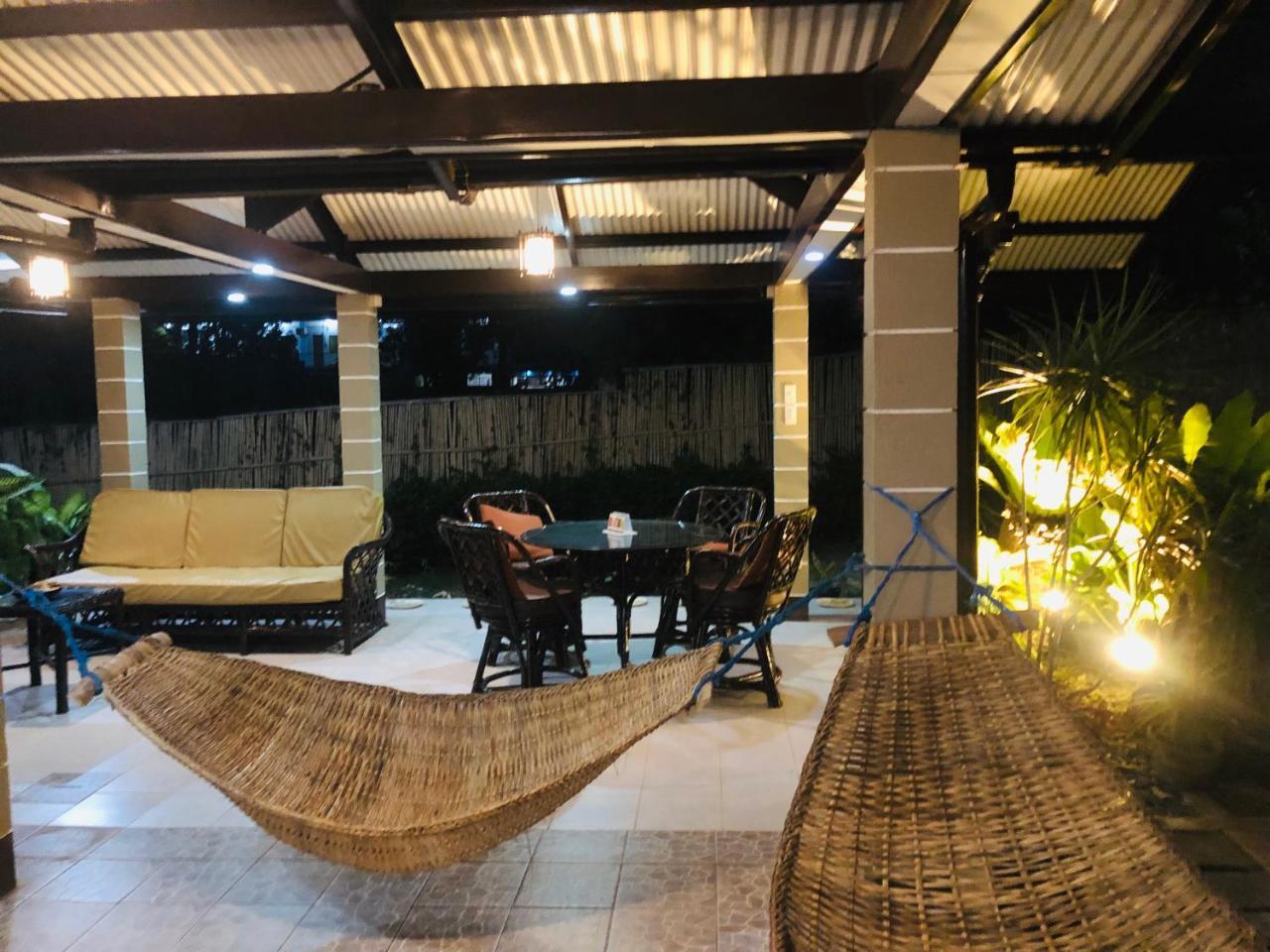 Matutina pensiónne Puerto Princesa Exterior foto